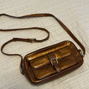Louis Vuitton Bronze Monogram Vernis Crossbody Bag